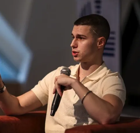 Uroš Stojanović - Founder of Fintech Nutsss App